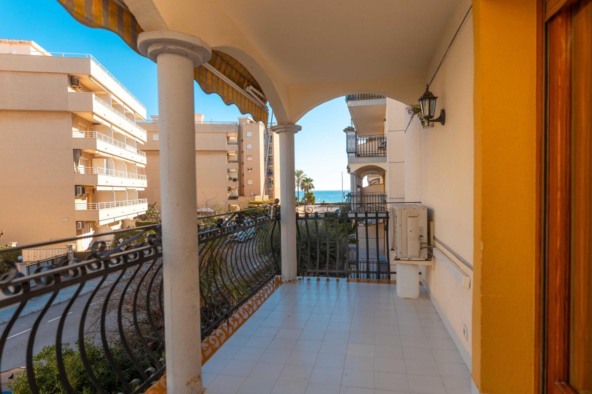 Suitur Apartament Familiar Con Piscina Calafell Apartment Exterior photo